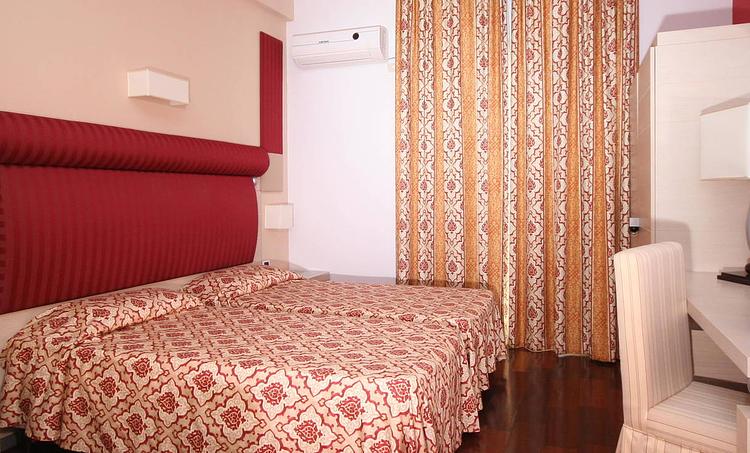 Santa Lucia e le Sabbie d'Oro-obr