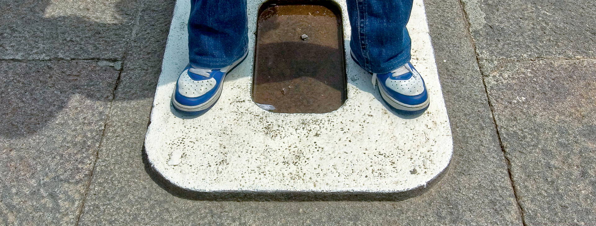 ﻿Ubytování ECU Obrázek6