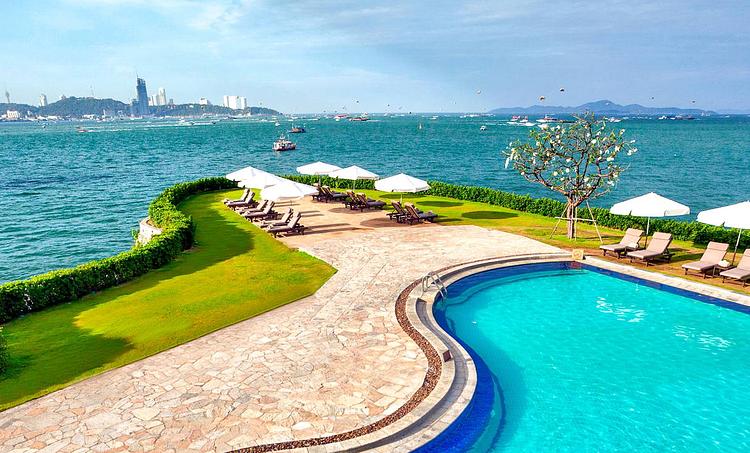 Dusit Thani Pattaya-obr
