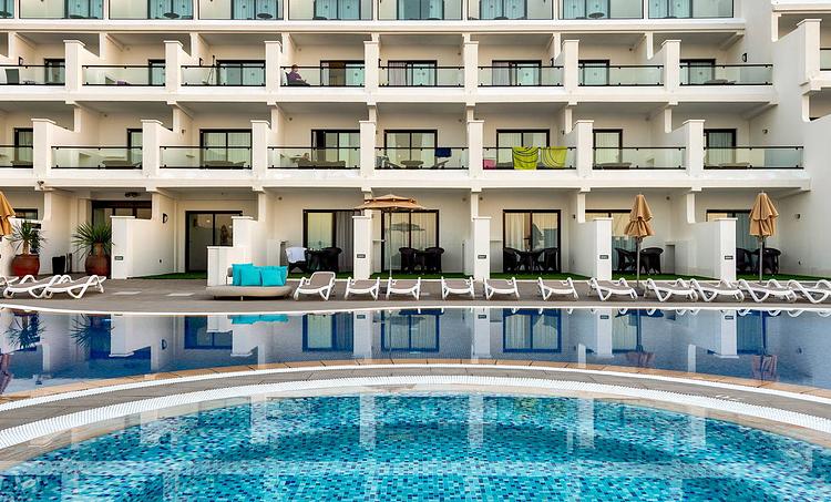 Occidental Roca Negra-obr