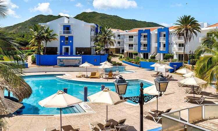 Hesperia Playa el Agua-obr