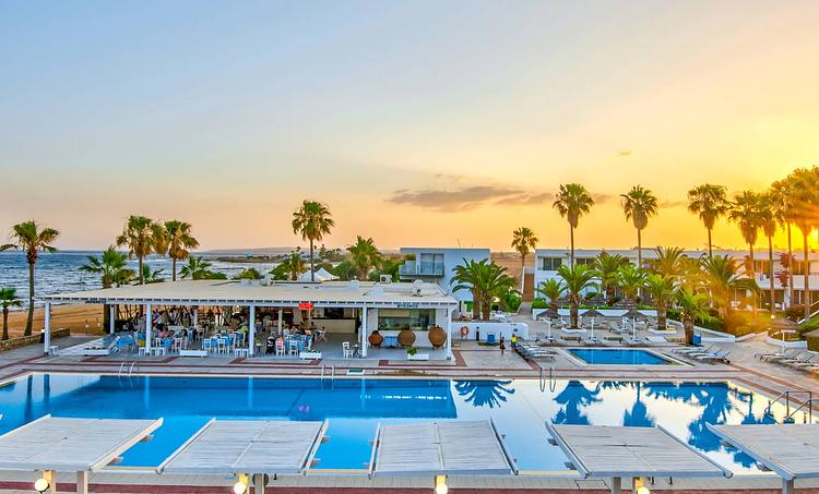 The Dome Beach Hotel-obr