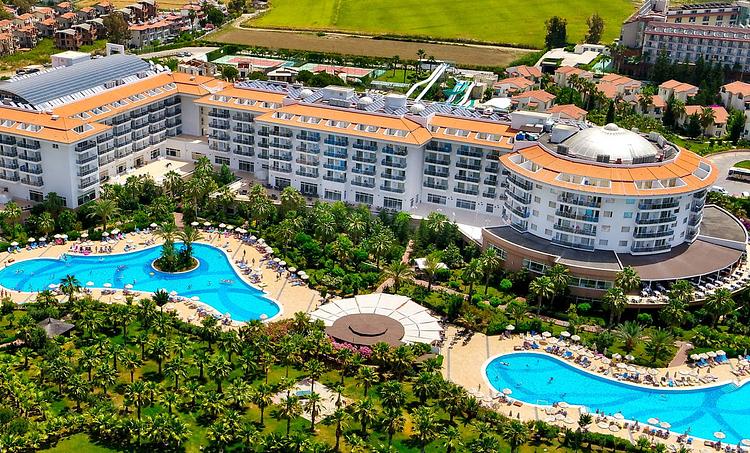 Sea World Resort and Spa-obr