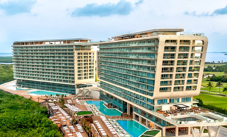 Hyatt Vivid Grand Island-obr