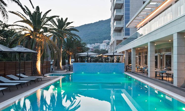 Ami Budva Petrovac-obr