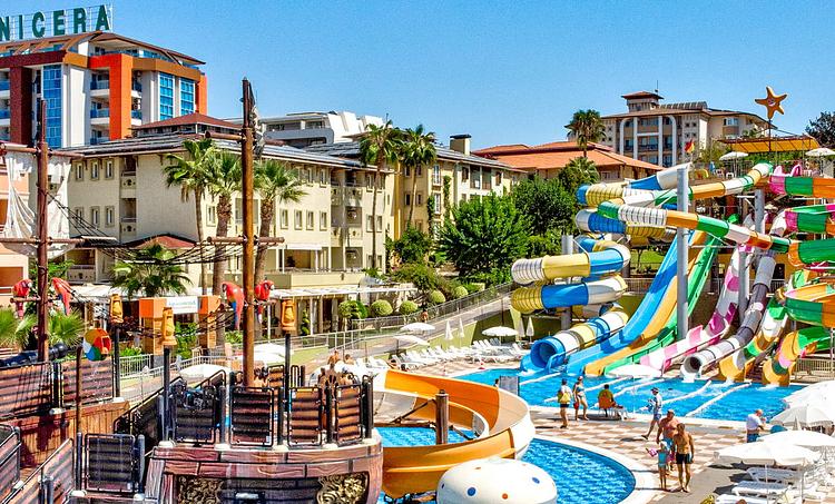 Lonicera Resort and Spa-obr