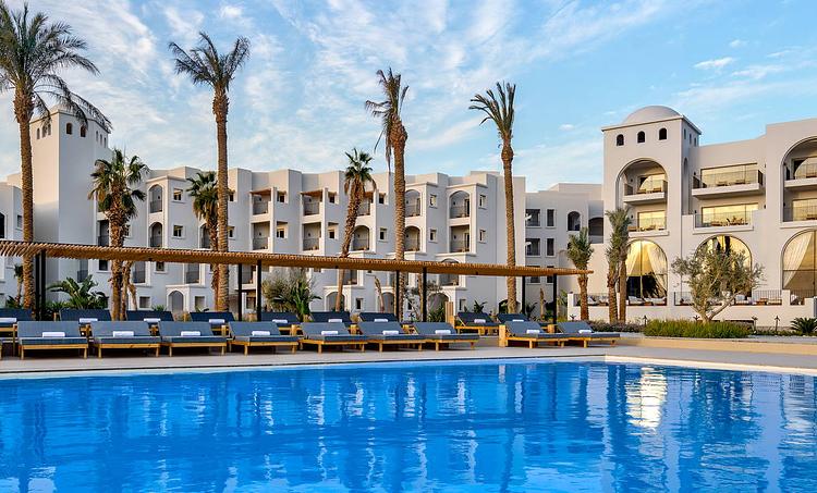 Serry Beach Resort-obr