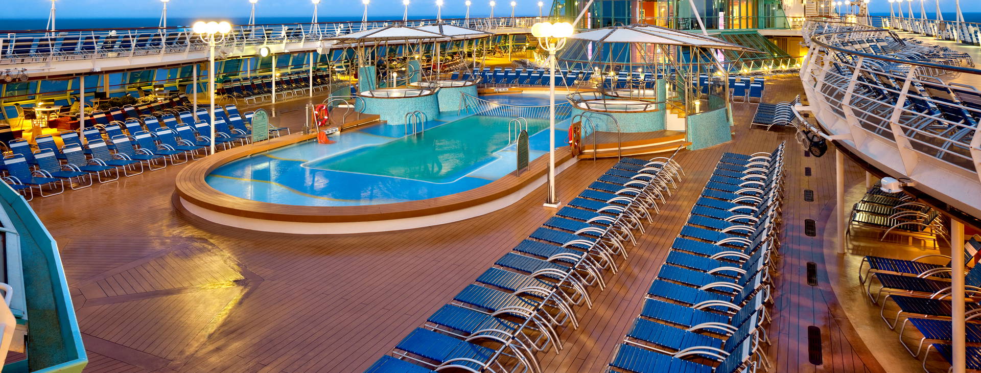 Ubytování RRH (Rhapsody of the Seas, Royal Caribbean) Obrázek5