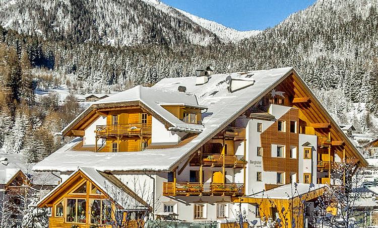 Berghotel Miramonti-obr